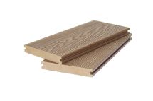 Двухсторонняя полнотелая террасная доска с 3D фактурой дерева POLIVAN GROUP SINGARAJA, песочного цвета.